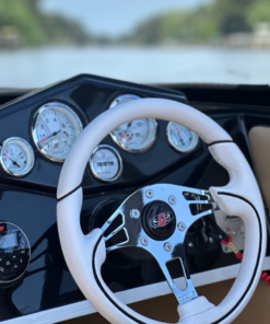 Lancha Geuna F170 Wake Edition