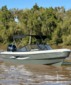 Lancha Tracker Geuna GT-540