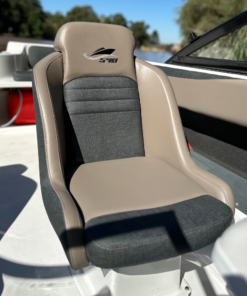 Lancha Tracker Geuna GT-540